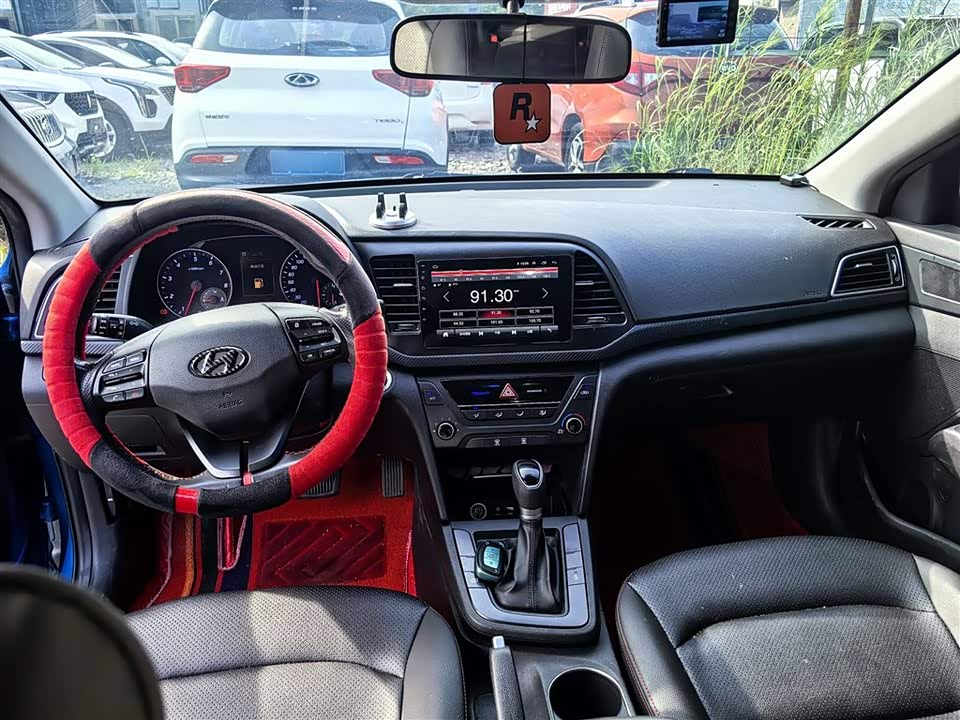 Hyundai Lead