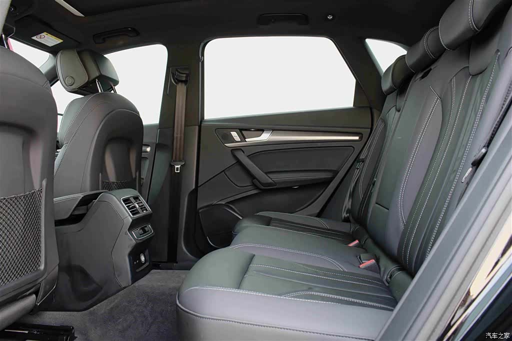 Audi Q5L, 2024 12