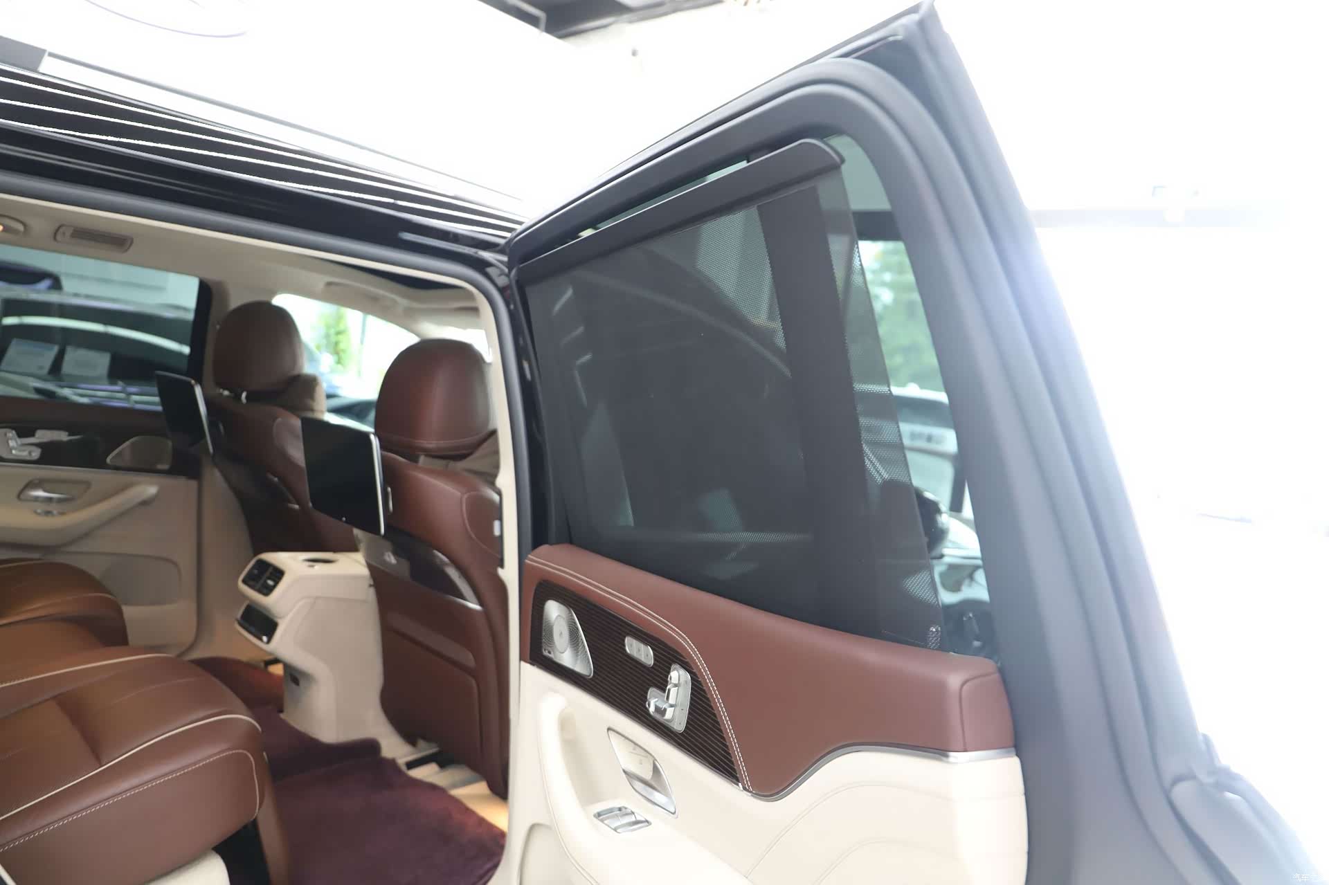 Maybach GLS, 2022 23