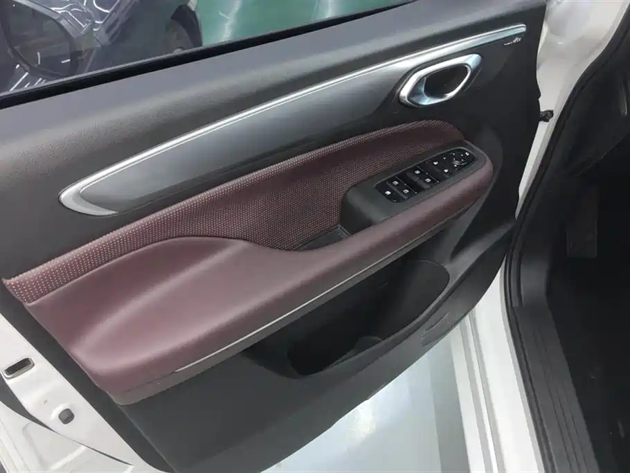 Trumpchi Trumpchi M6