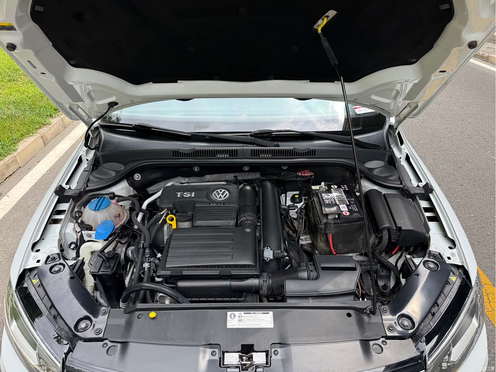 Volkswagen Sagitar, 2019 17