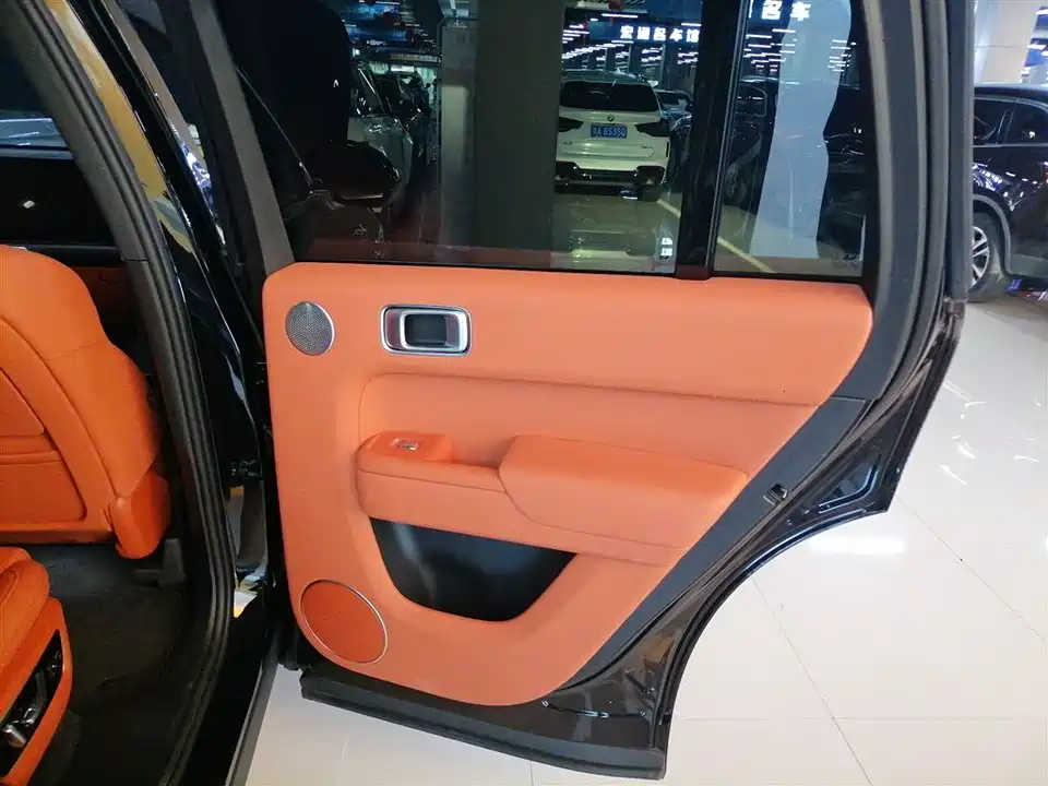 Li Auto Ideal L8