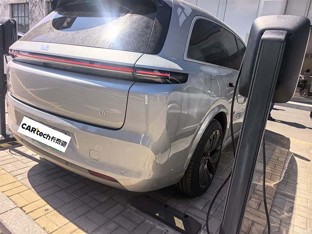 Li Auto L8, 2023 все фото