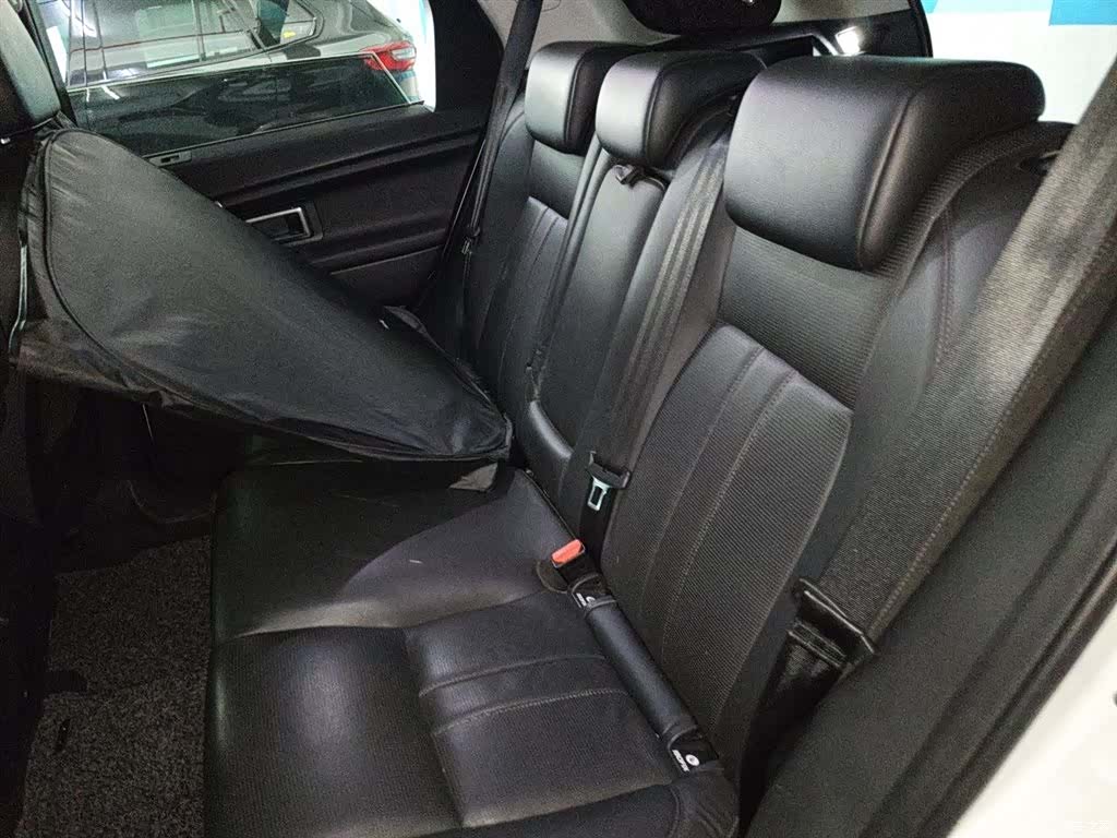 Land Rover Discovery, 2016 13