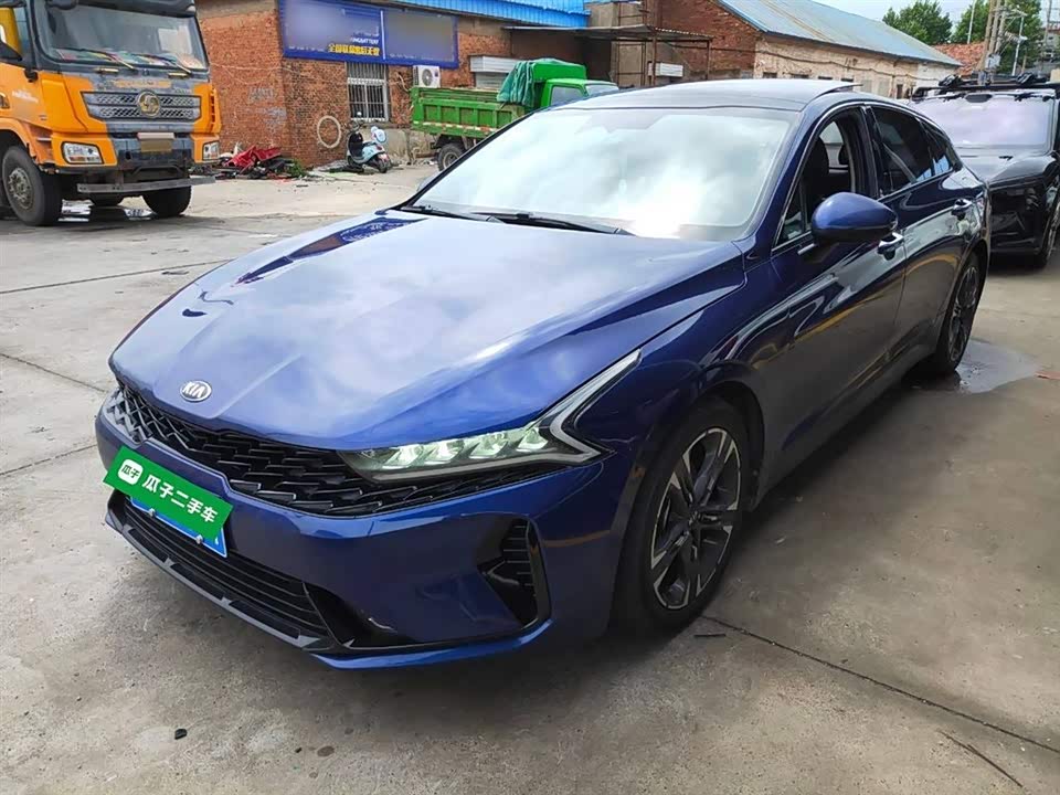 Kia K5 Kia K5
