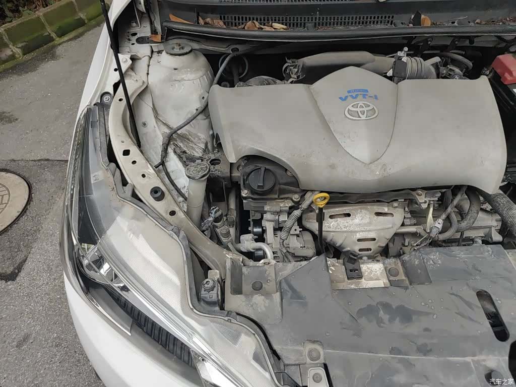 Toyota YARiS L, 2015 22