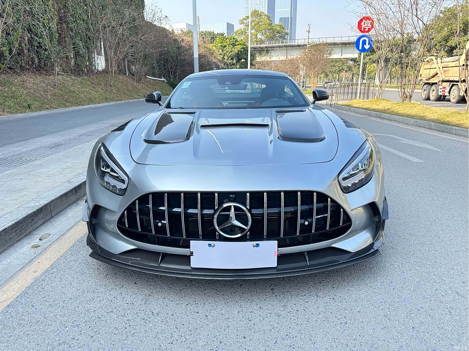 MG AMG