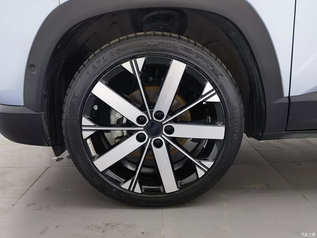 Geely Icon, 2023 17
