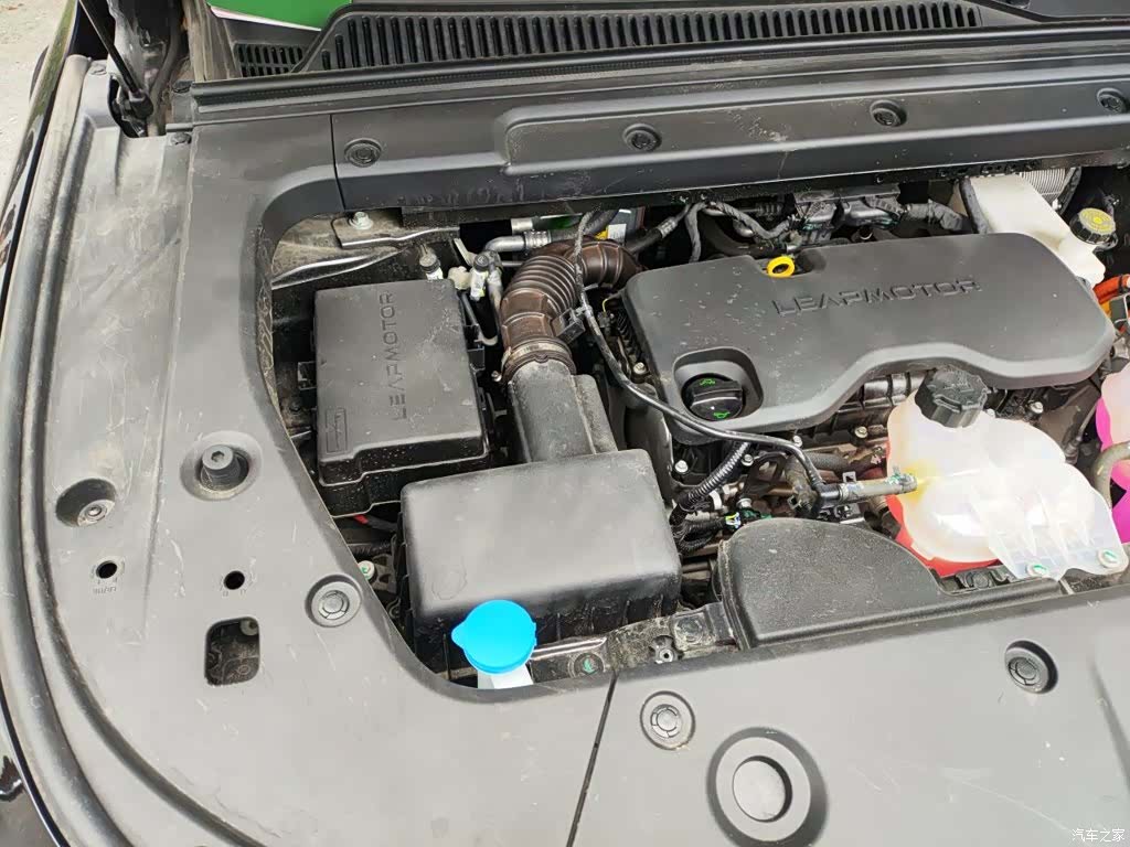 Leapmotor C10, 2025 23