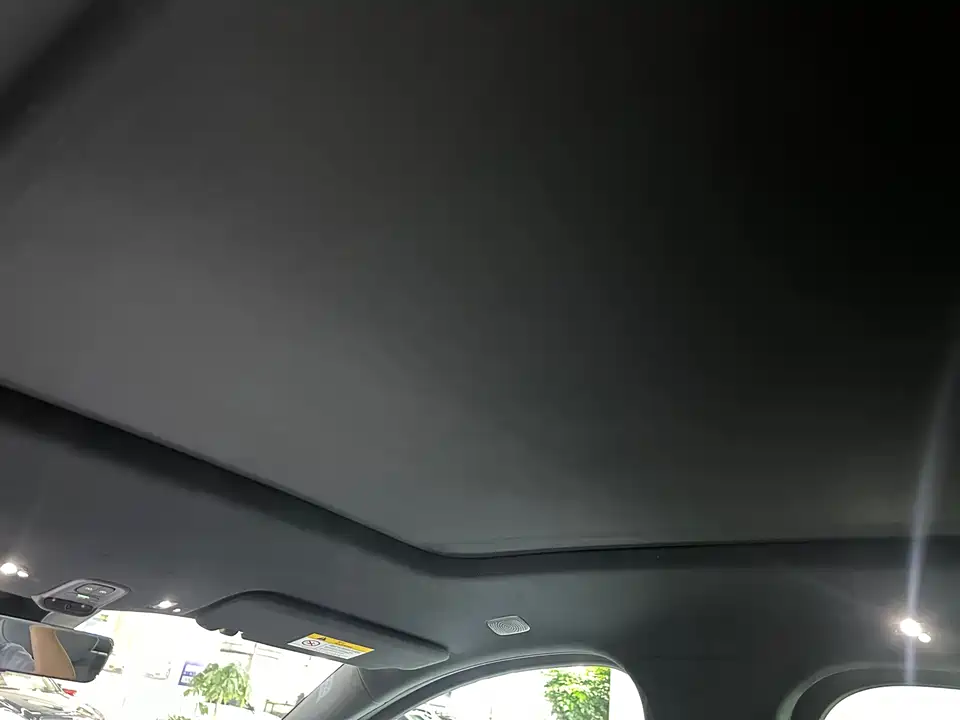NIO ES6