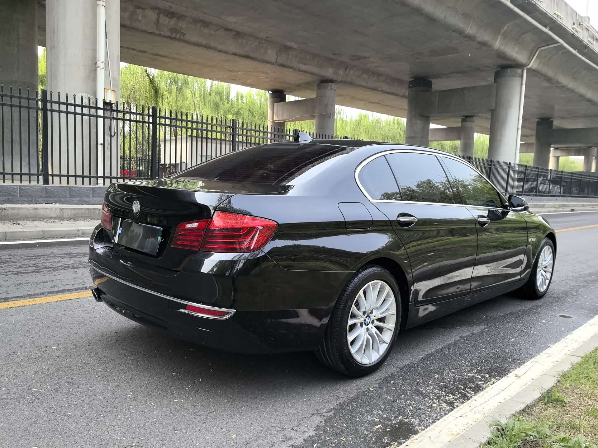 BMW 5 Series, 2015 15