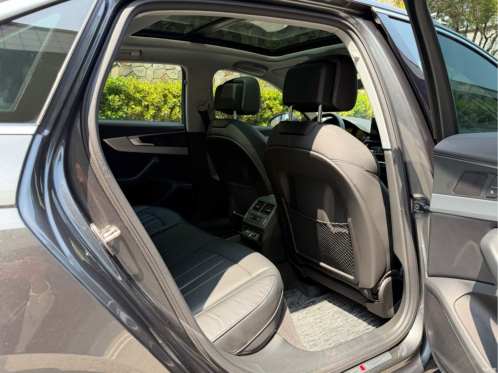 Audi A4L, 2021 14