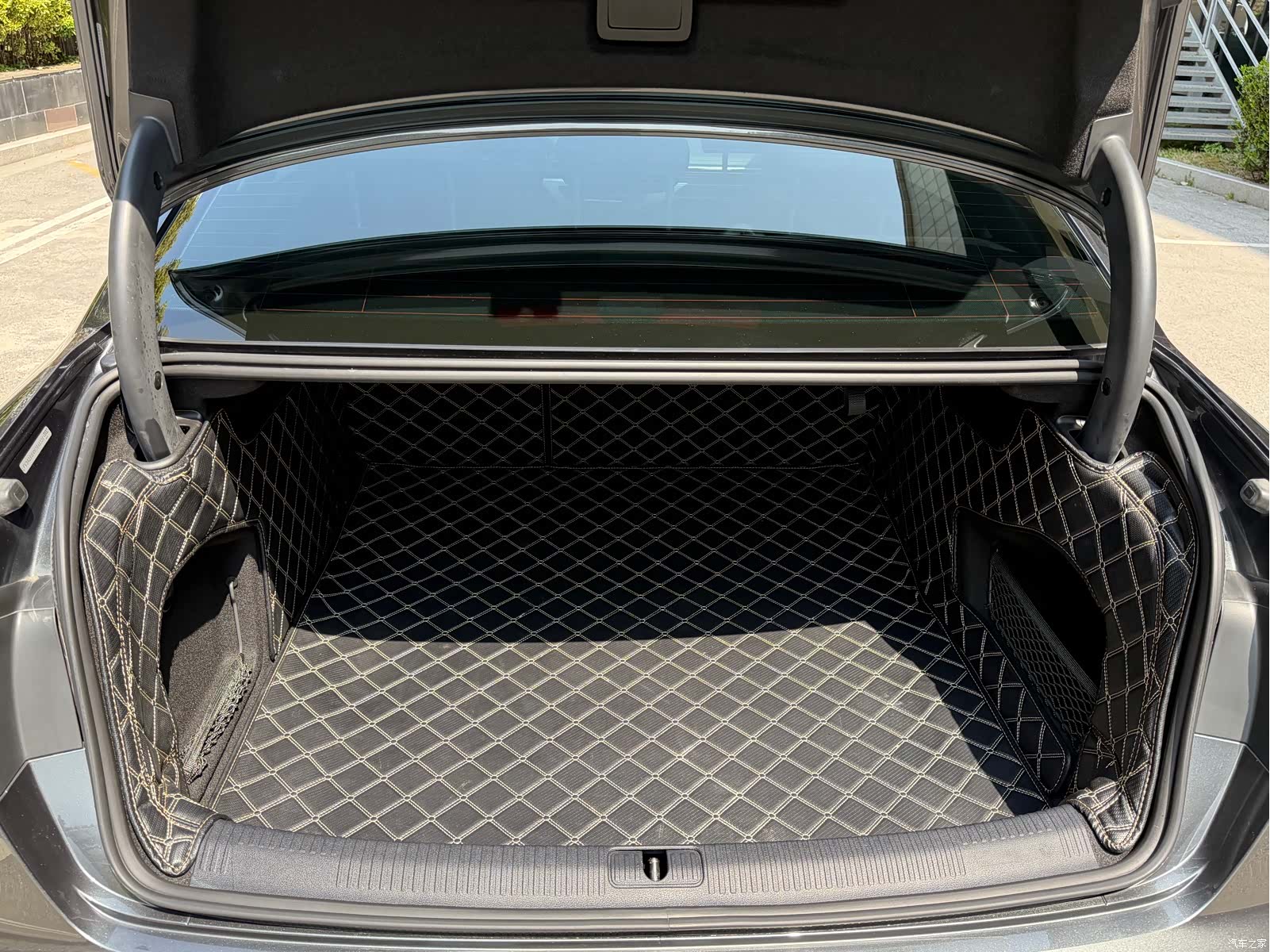 Audi A4L, 2021 15