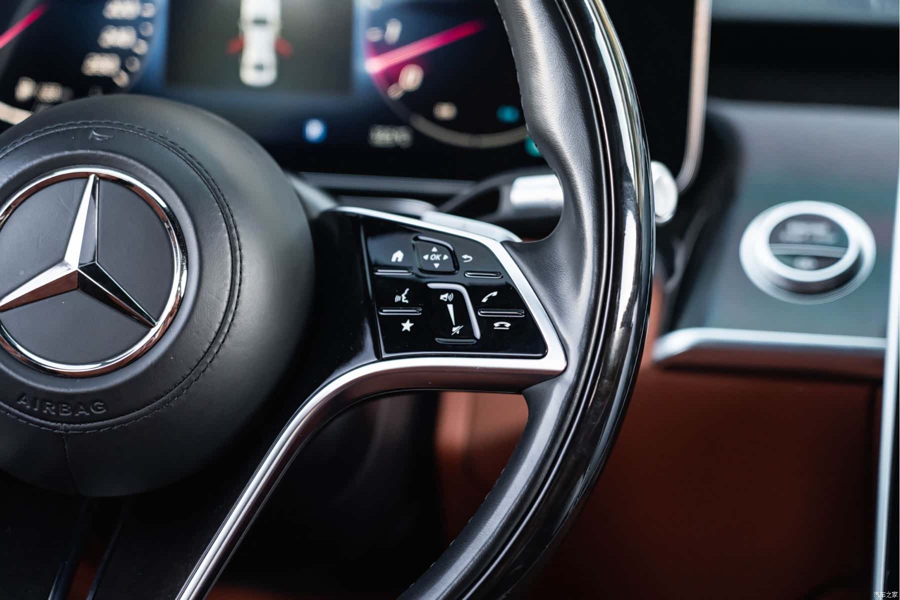 Maybach S-Class, 2023 11