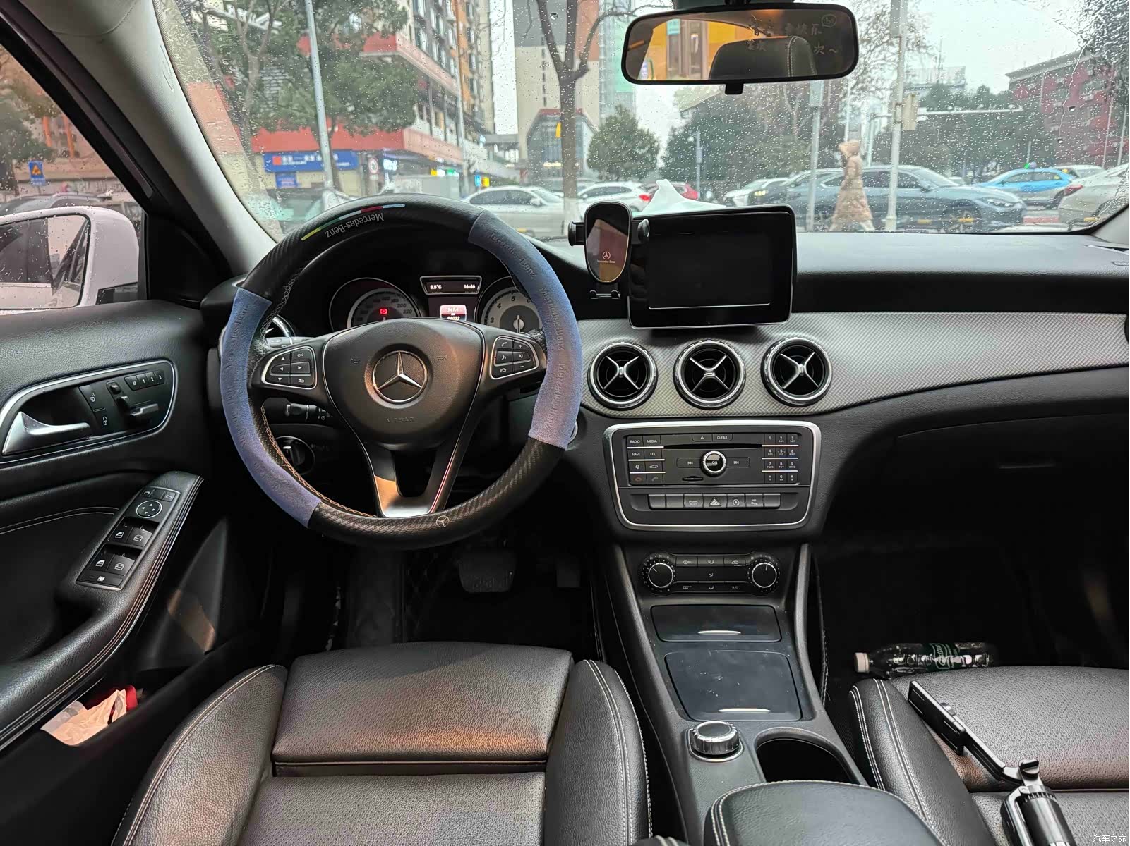 Mercedes-Benz GLA, 2017 12