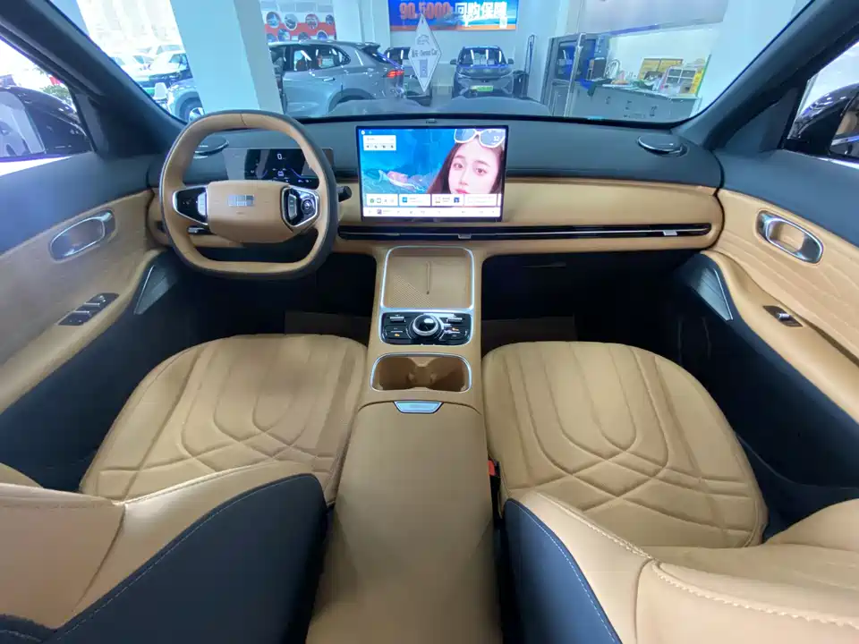 Geely Galaxy Galaxy Starship 7 EM-i