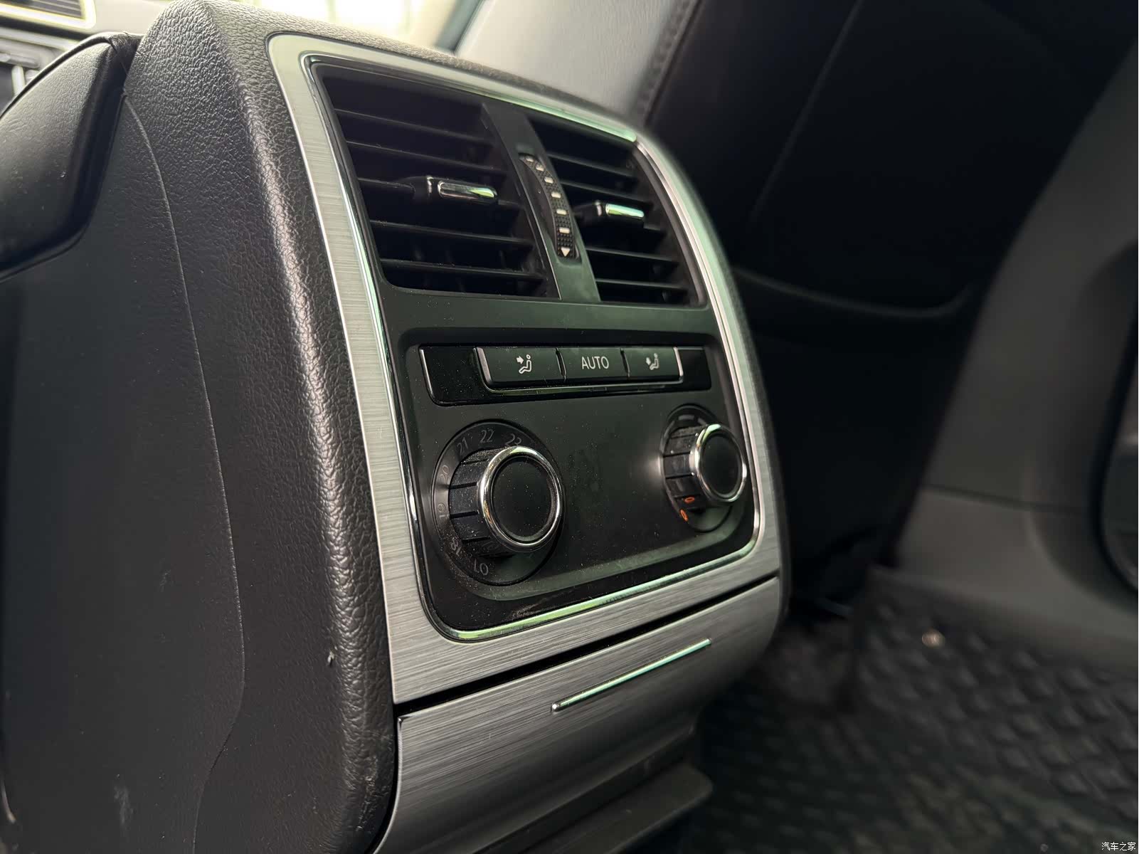 Volkswagen Passat, 2015 10