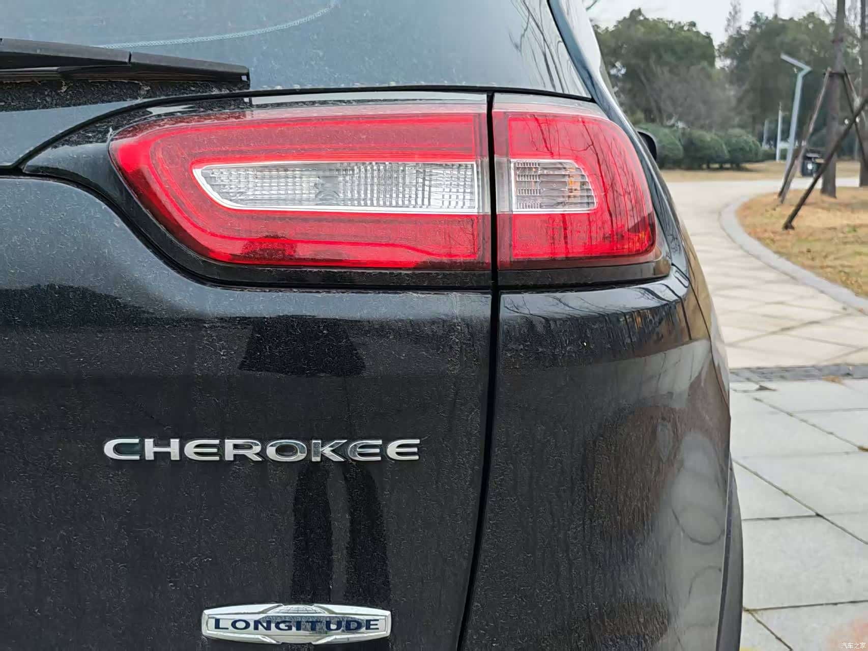 Jeep Cherokee, 2016 29