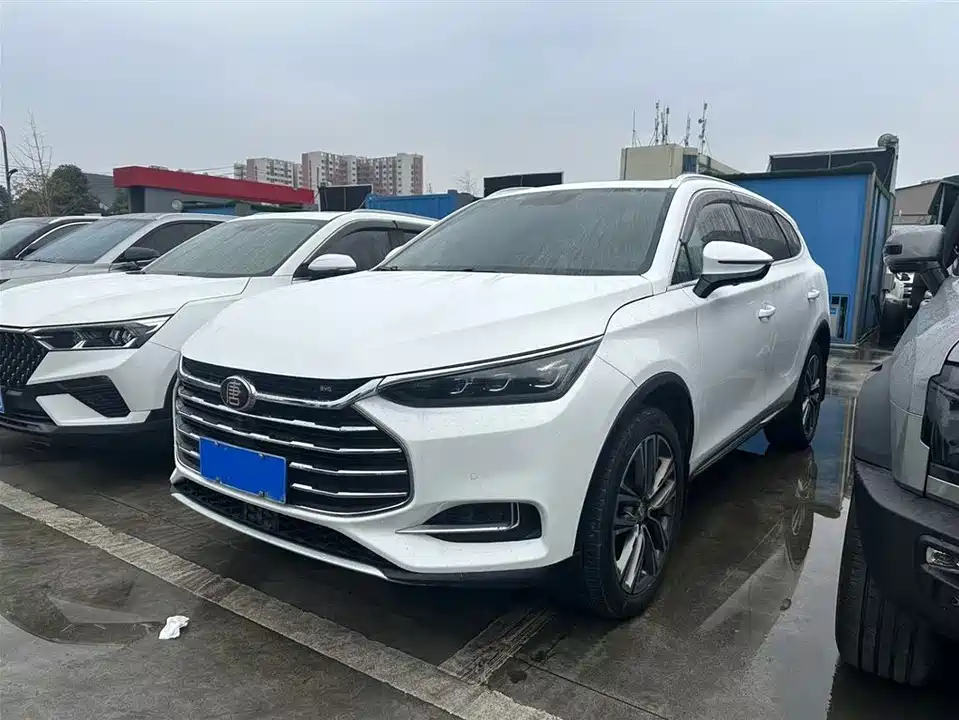 BYD Tang
