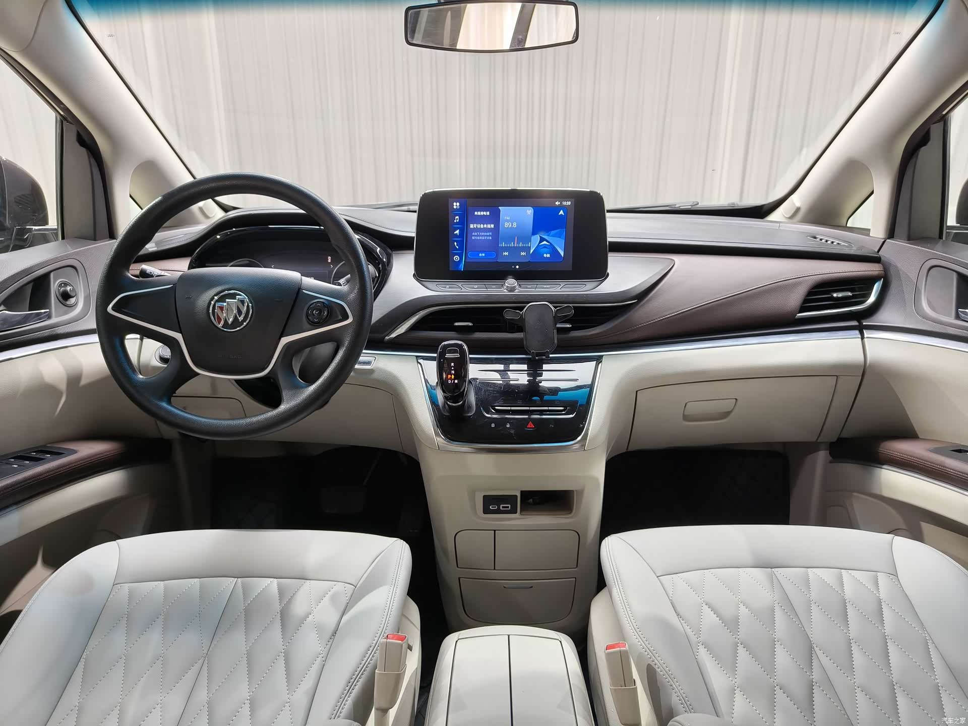 Buick GL8, 2022 7