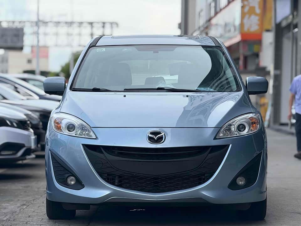 Mazda 5