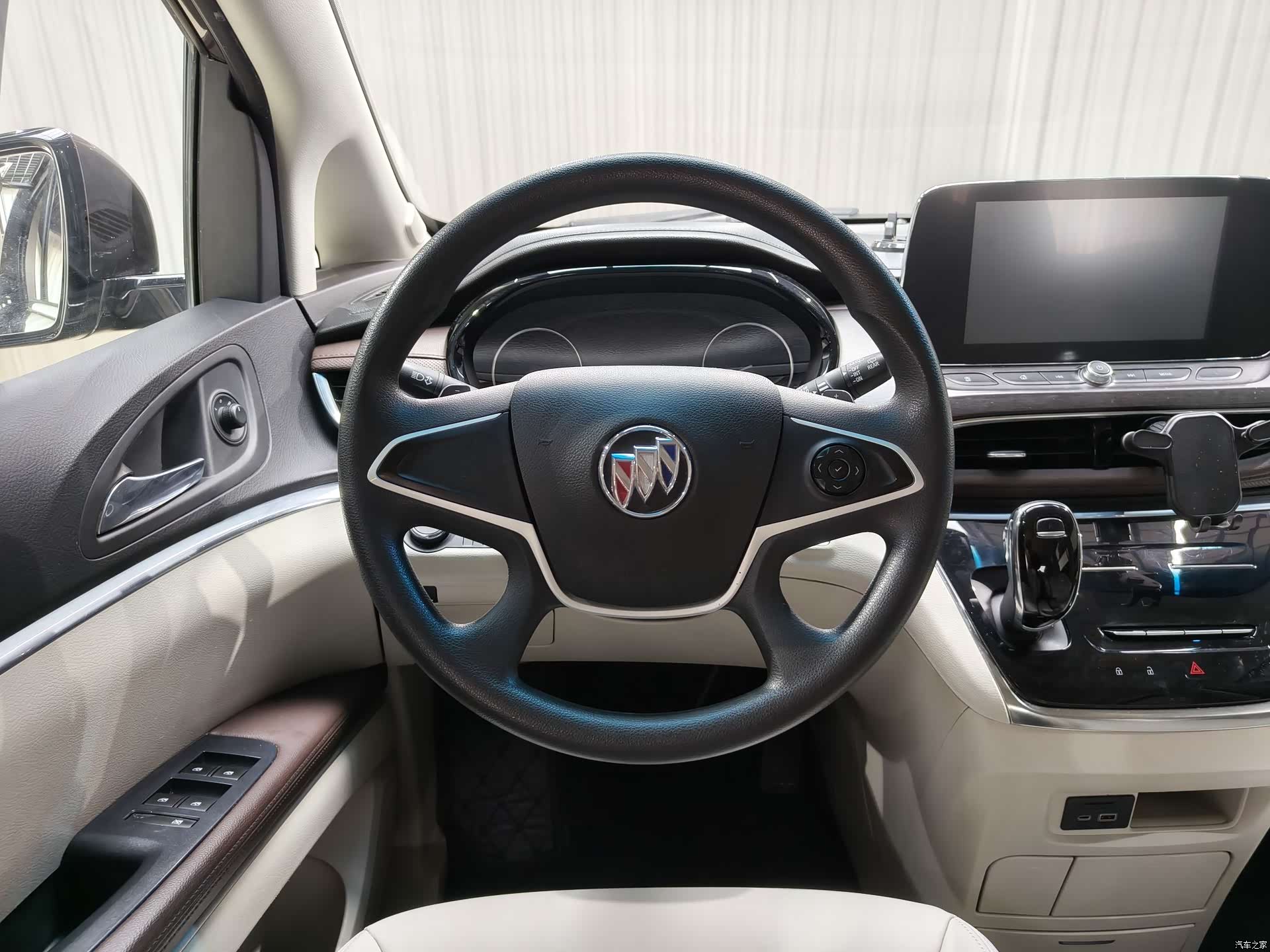 Buick GL8, 2022 17
