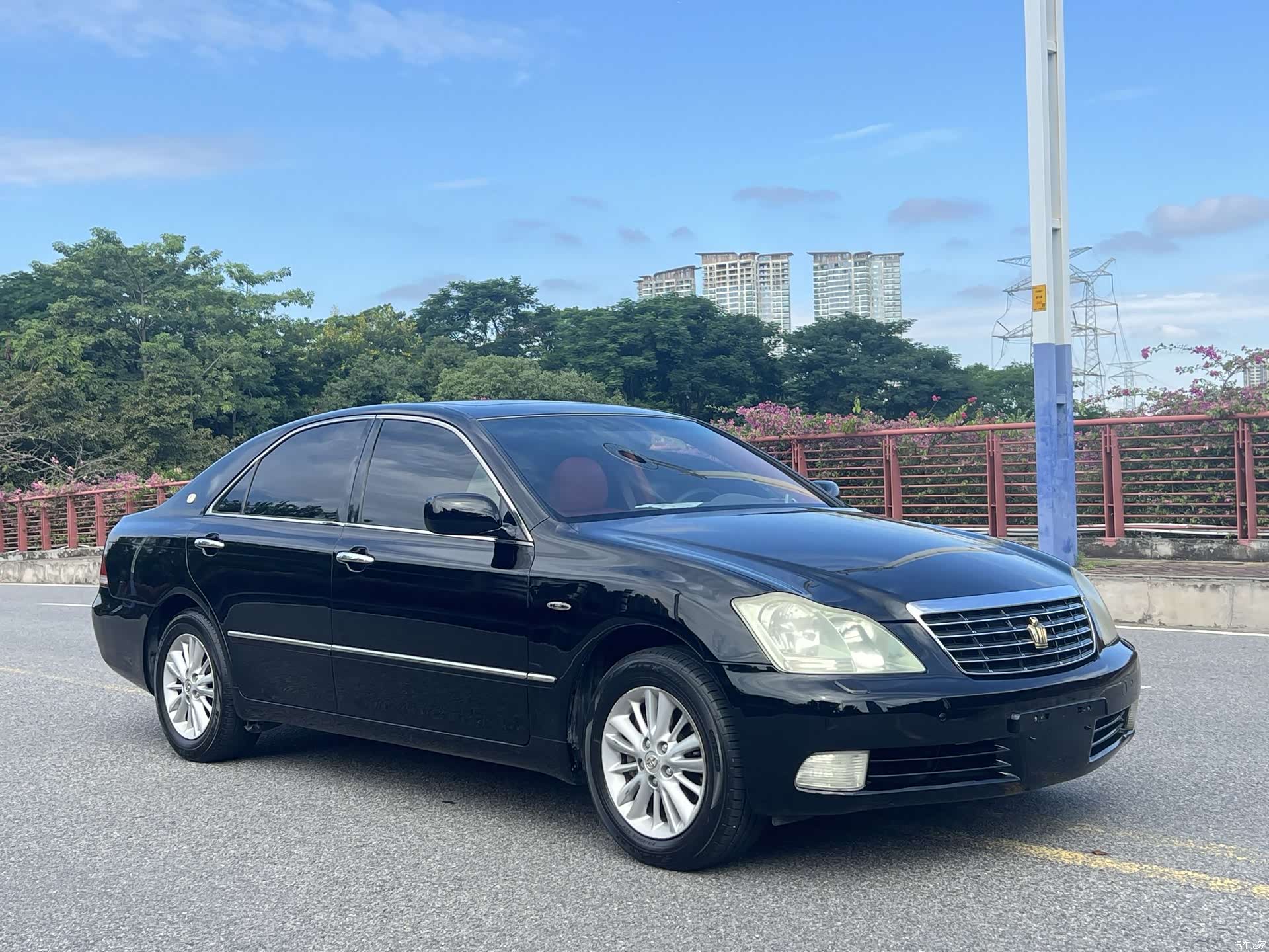 Toyota Crown, 2008 3