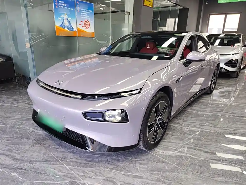 XPENG P7