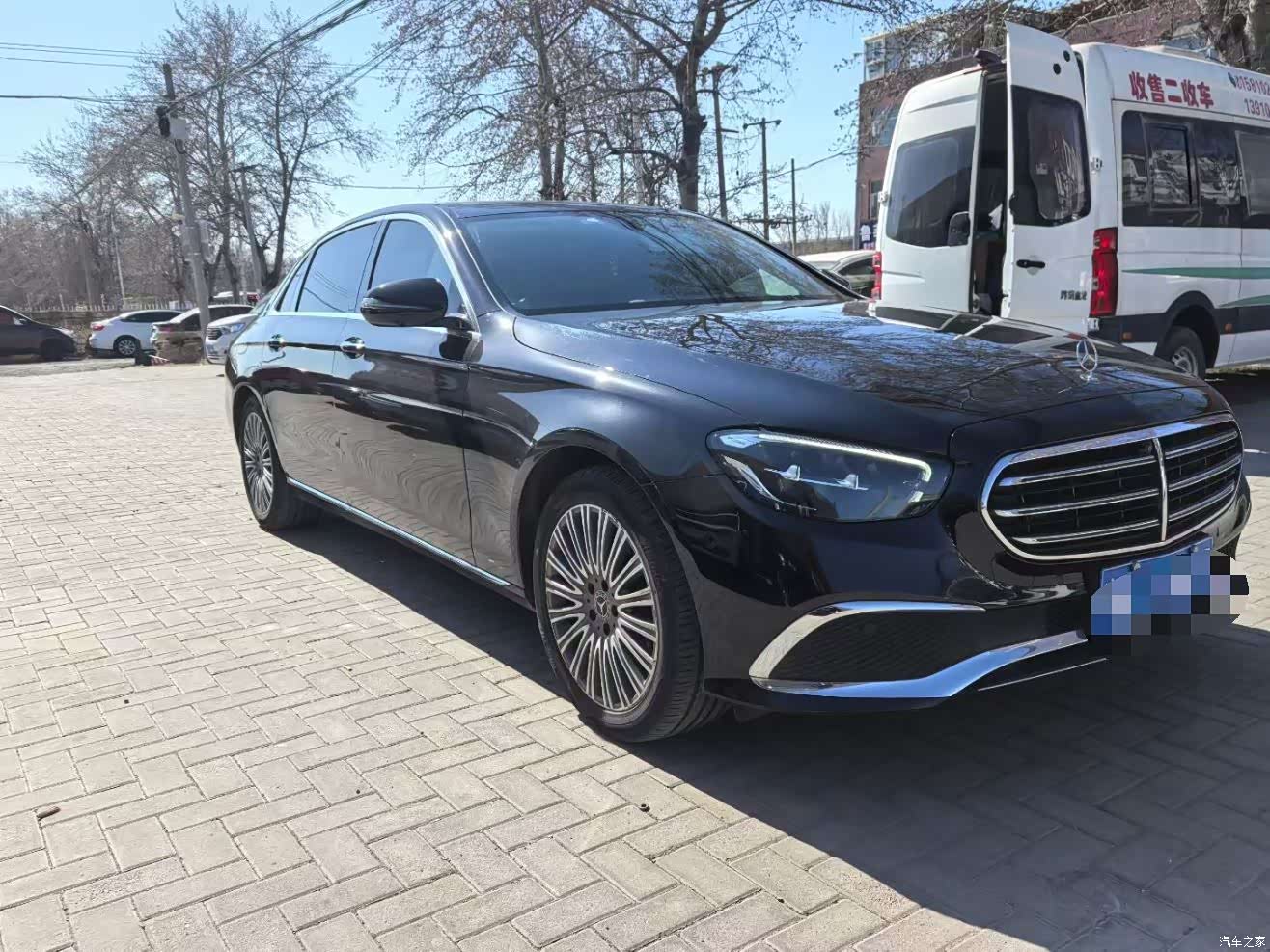 Mercedes-Benz E-Class, 2023 13