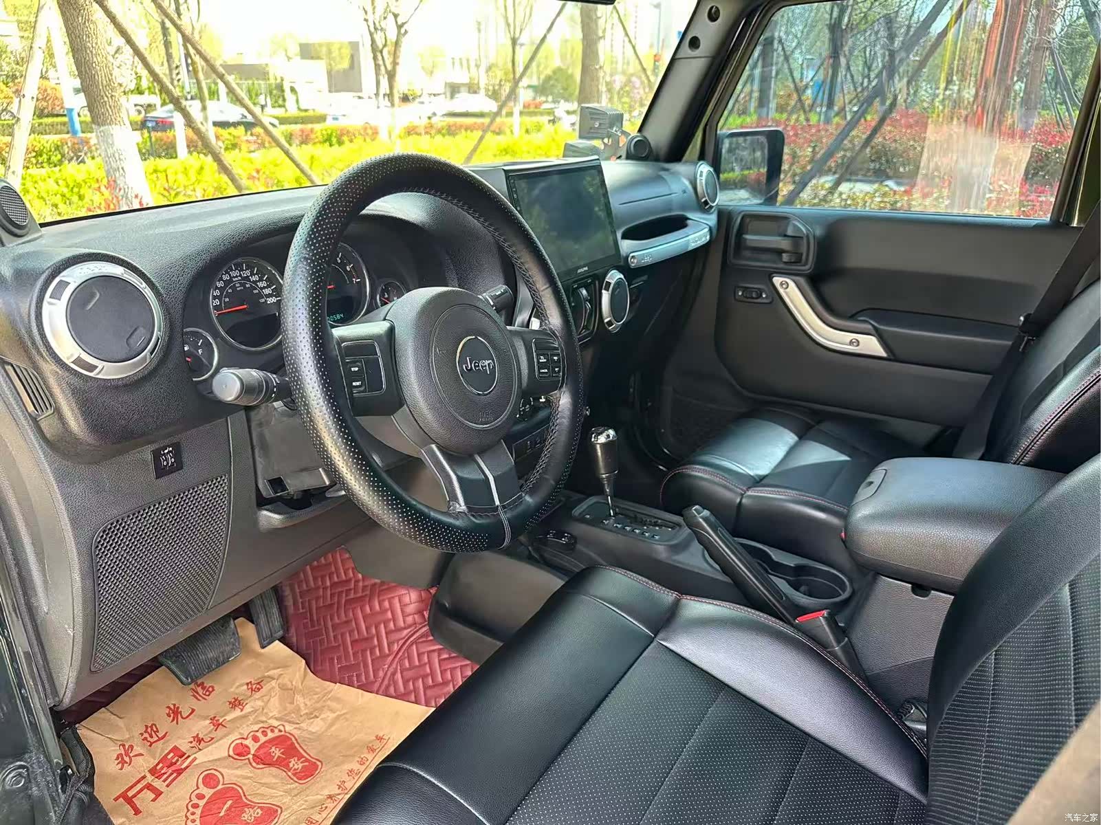 Jeep Wrangler, 2011 7