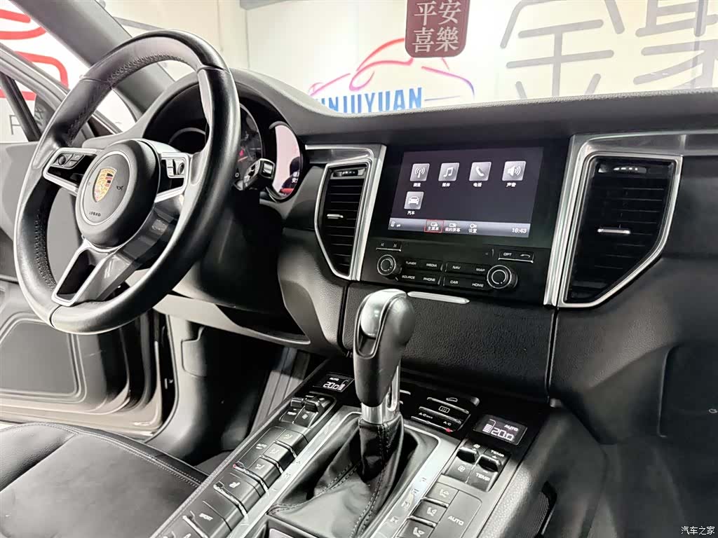 Porsche Macan, 2017 18