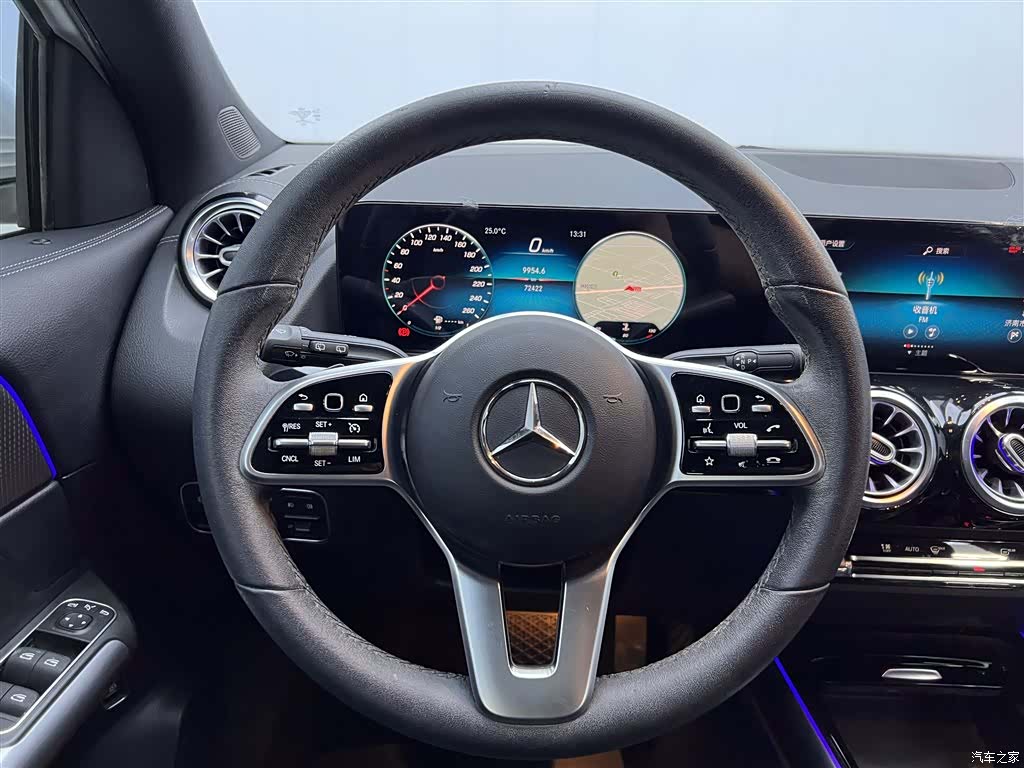 Mercedes-Benz GLA, 2021 15