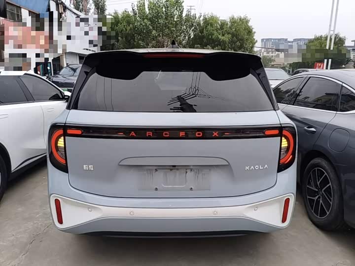 ARCFOX ji hu kao la 2023 jia ting ban