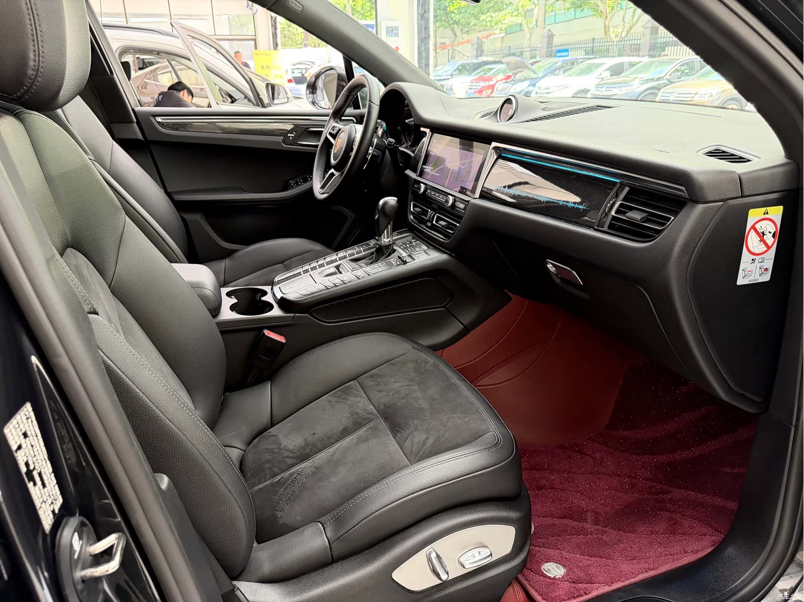 Porsche Macan, 2018 12