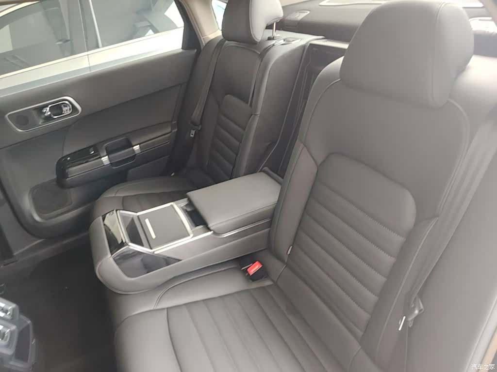 Citroen C6, 2023 17