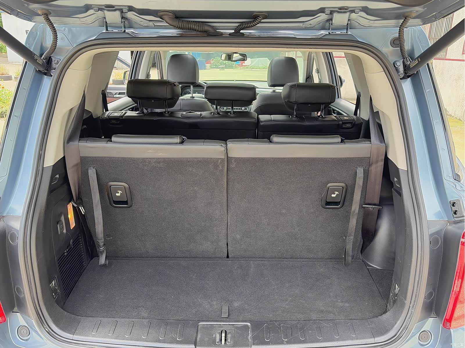 Trumpchi GS8, 2017 10