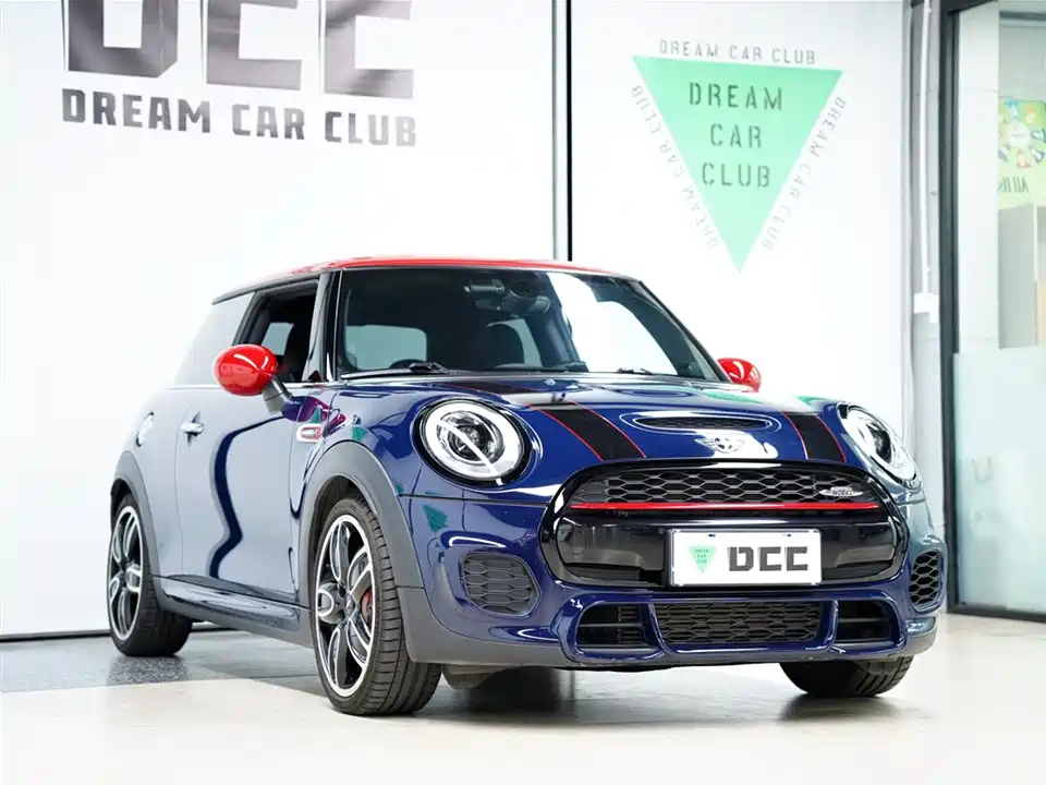 MINI JCW