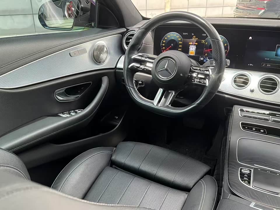 Mercedes-Benz E-class Mercedes-Benz E-class