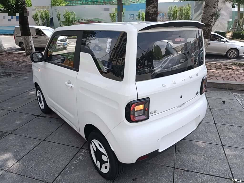 Geely Panda, 2026 все фото