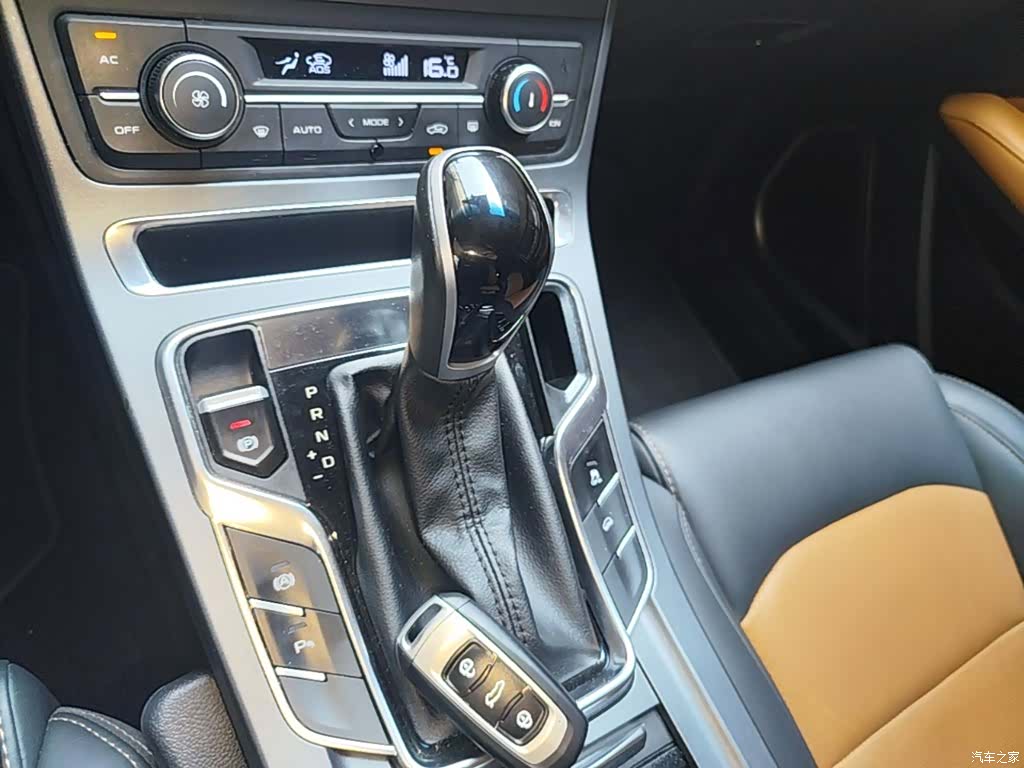 Geely S1, 2019 14