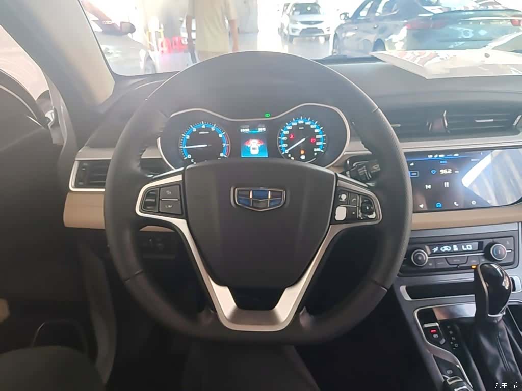 Geely Emgrand, 2018 11