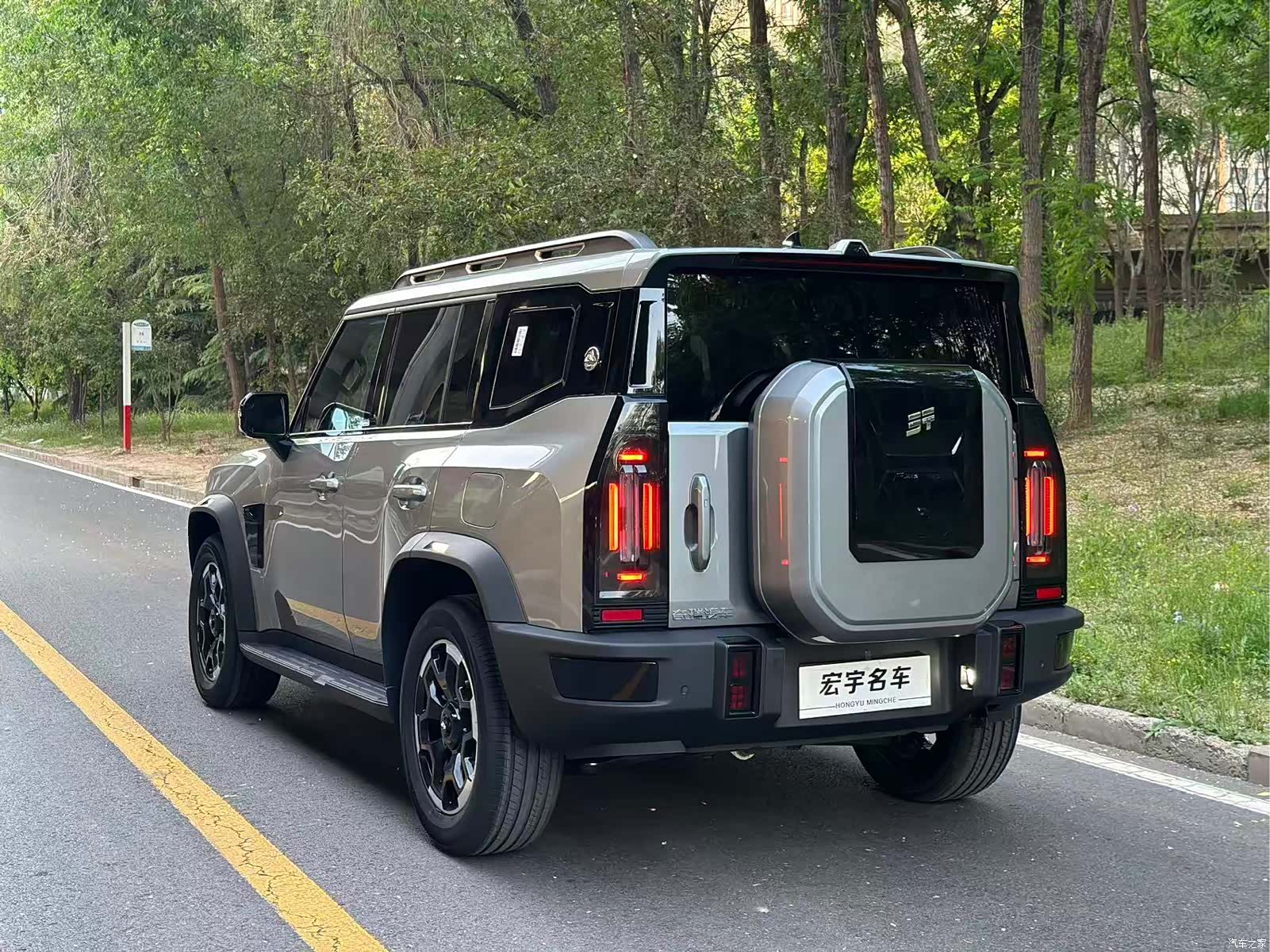 Jetour Traveller, 2026 23
