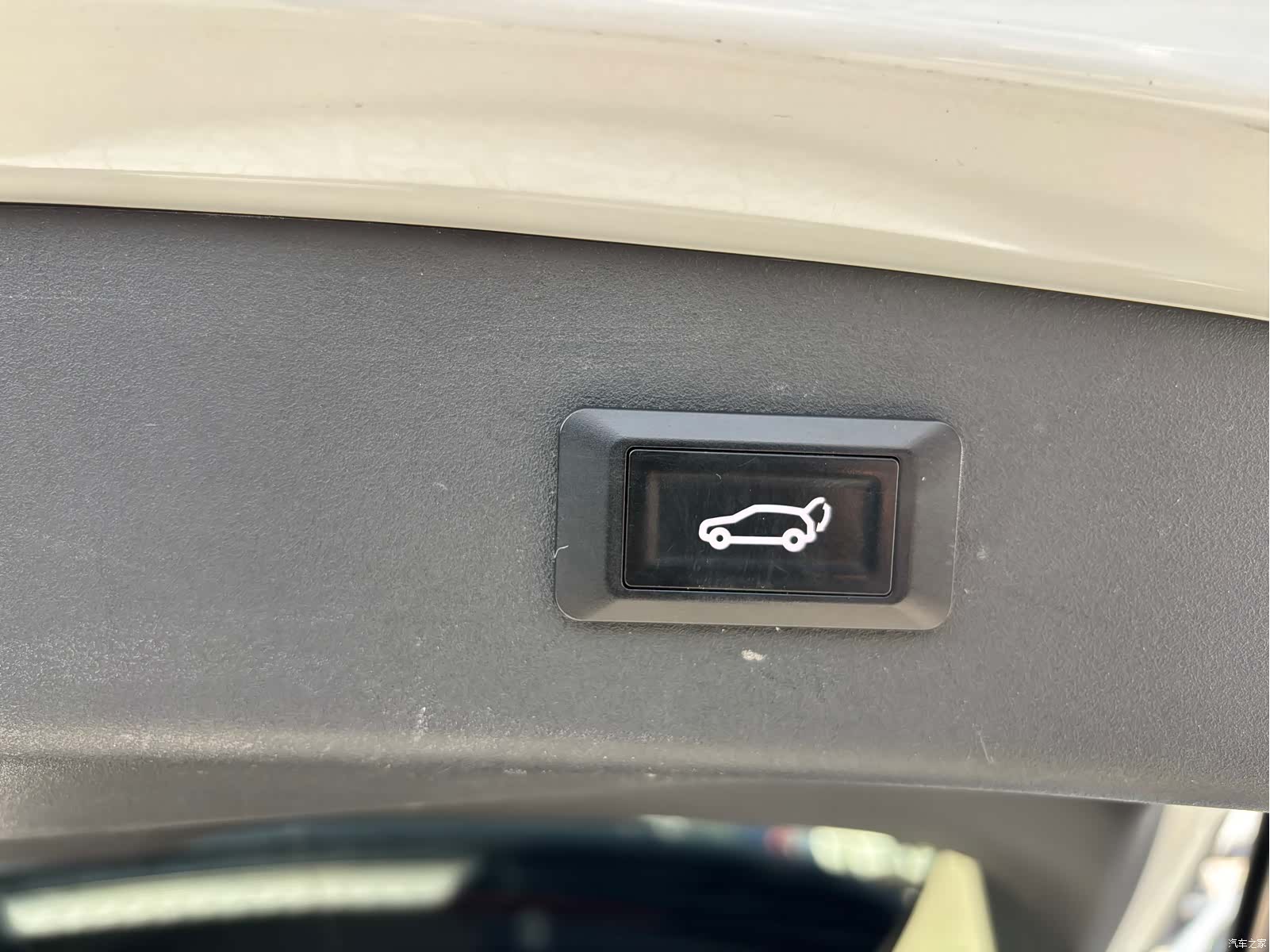 Lynk & Co 01, 2018 11