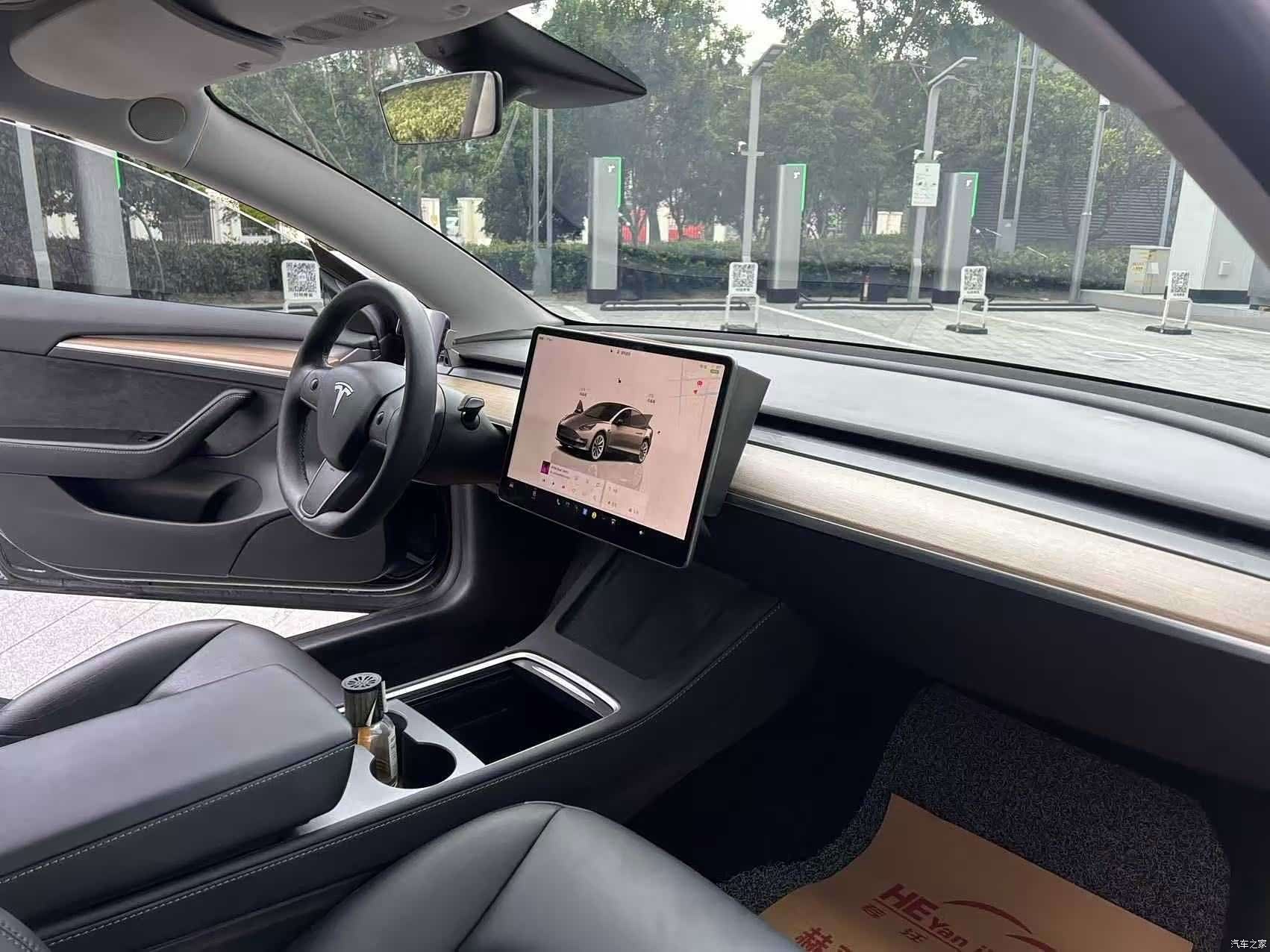 Tesla Model 3, 2023 6