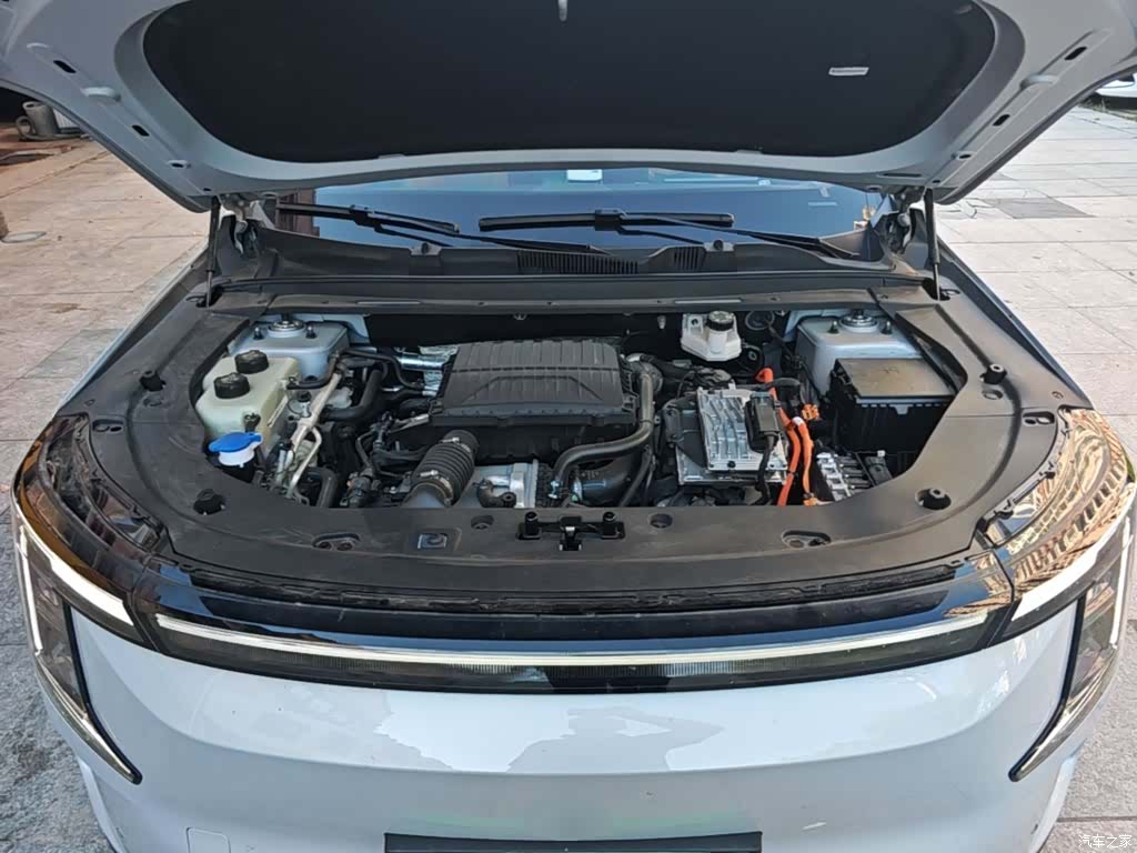 Jetour L7, 2026 20