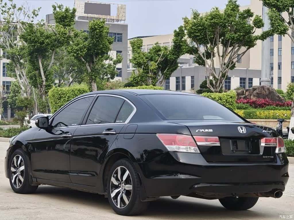 Honda Accord, 2012 9