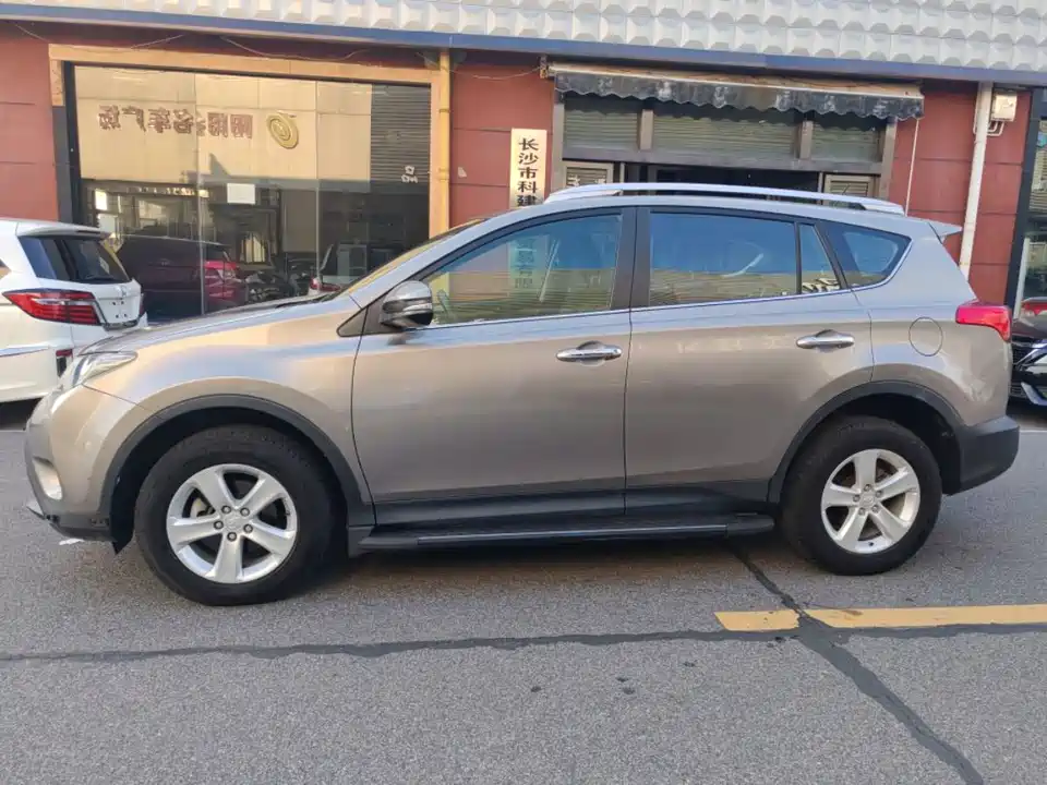 Toyota RAV4 Rongfang