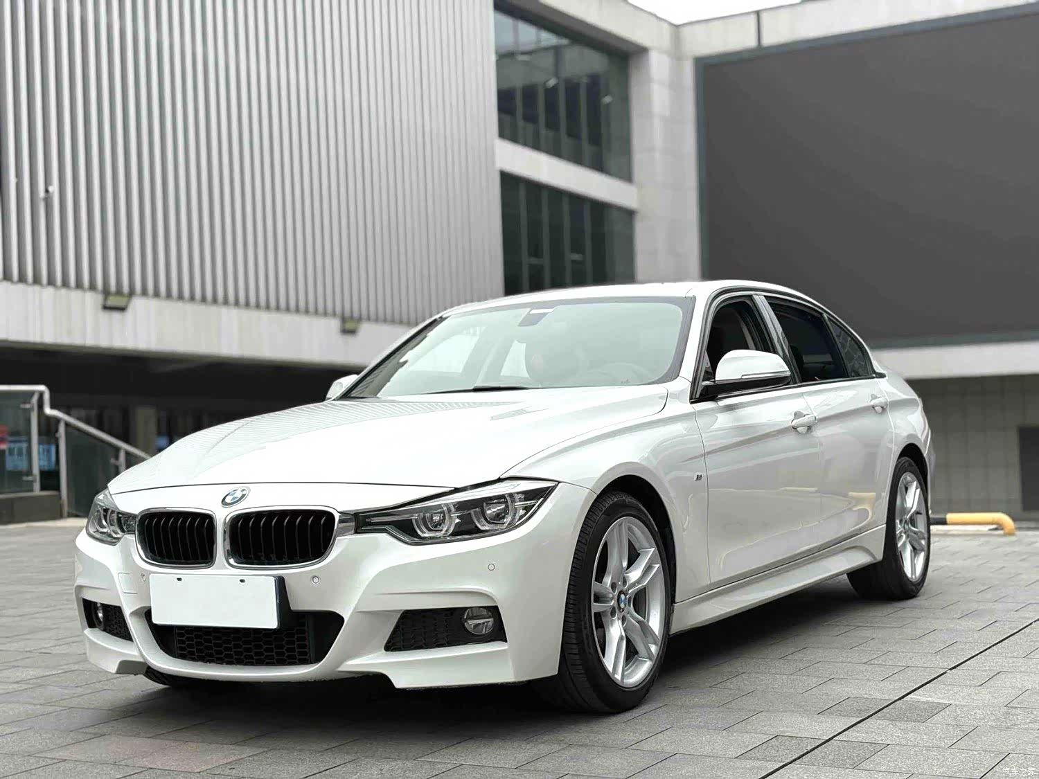 BMW 3 Series, 2018 1