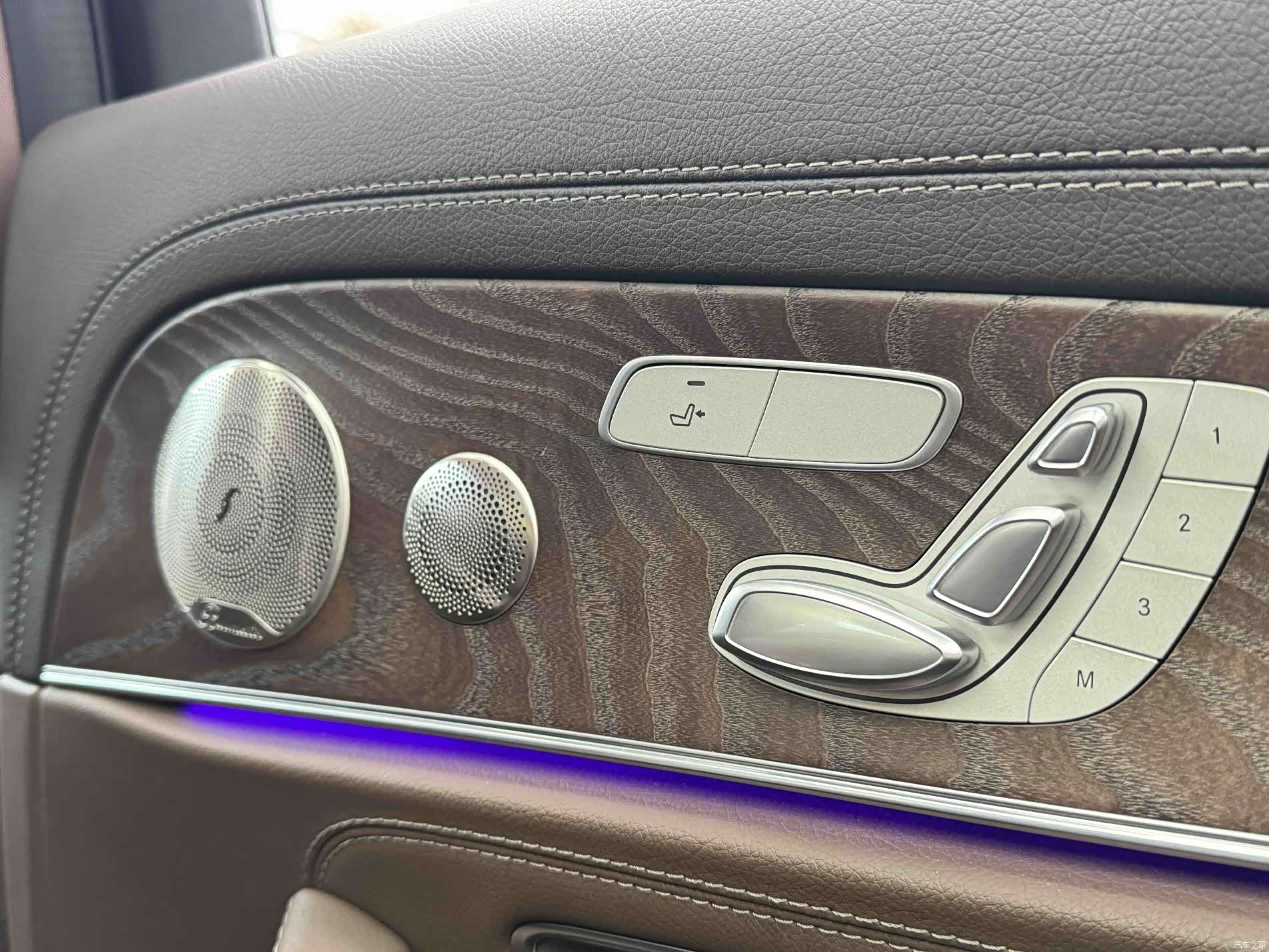 Mercedes-Benz E-Class, 2023 10