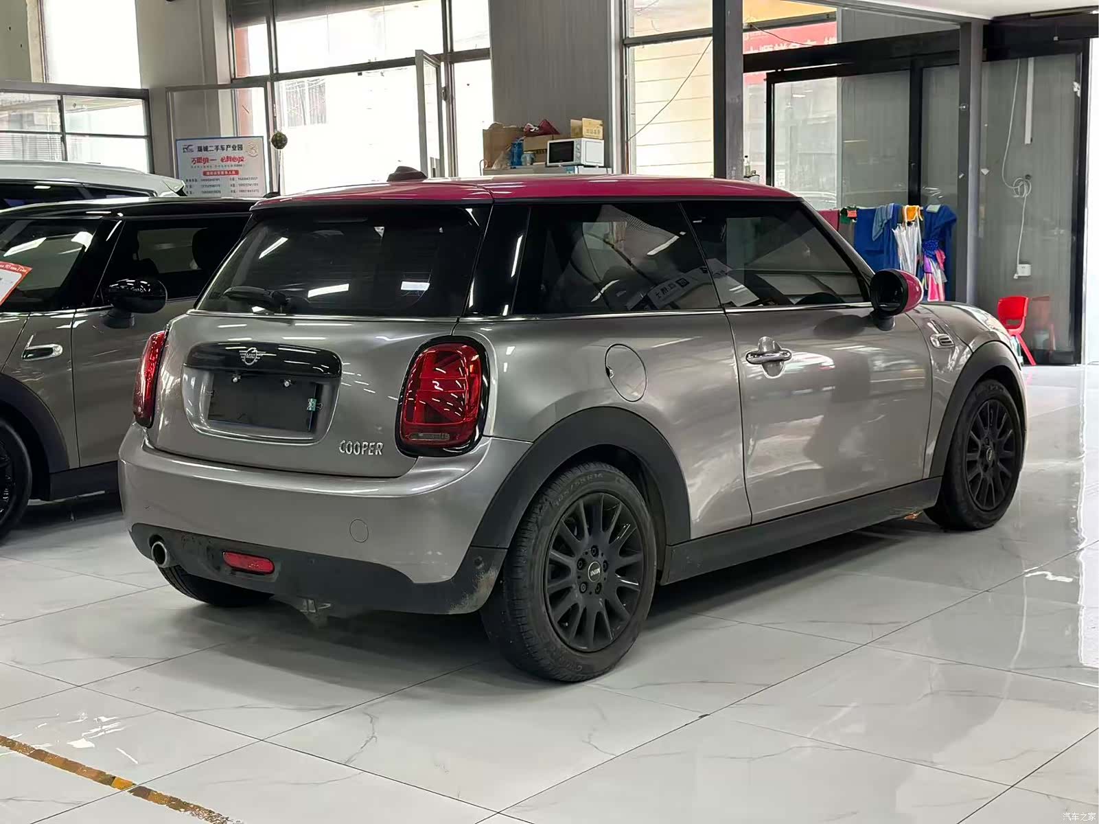 Mini Cooper, 2019 3